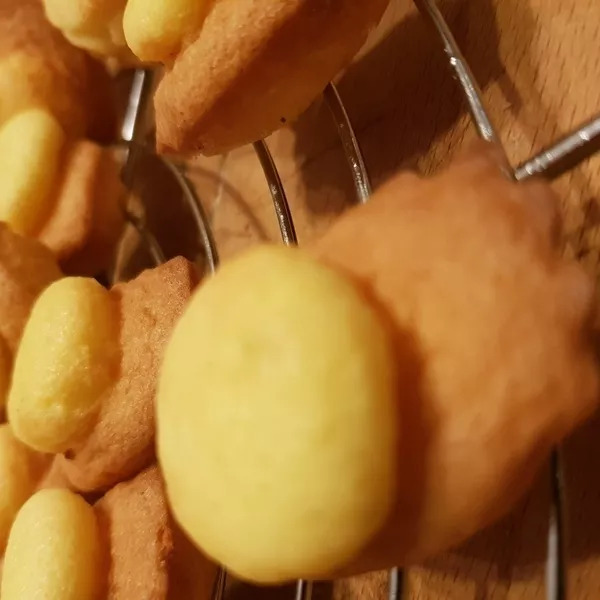 Madeleines bossues