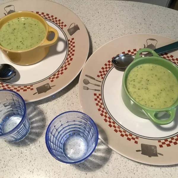 Velouté poireaux courgettes