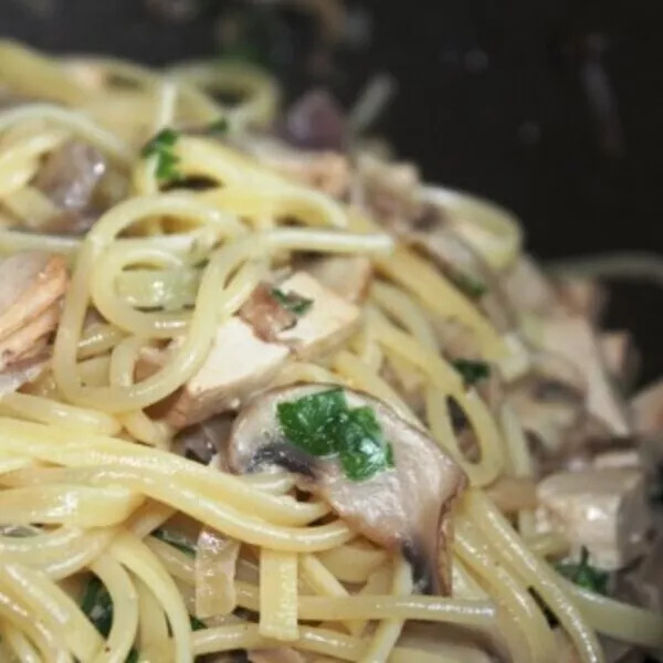 Sauce carbonara végétarienne