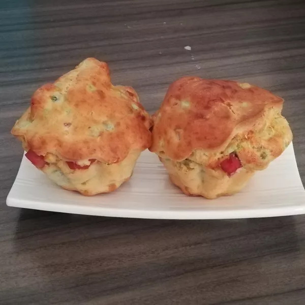 Briochettes aux petits pois et au jambon