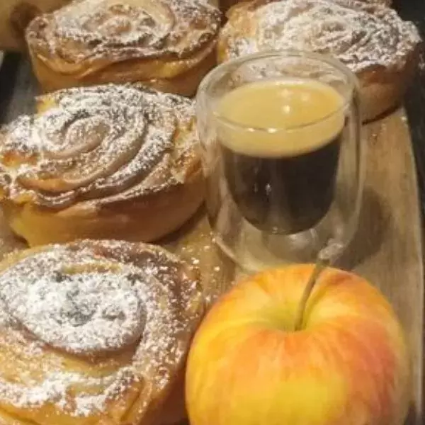 Tourbillon de pommes à la crème pâtissière