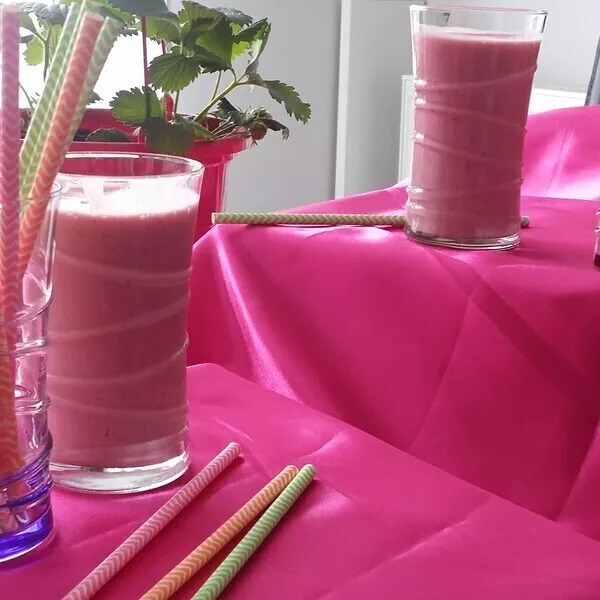 Milk Shake banane framboises hummm un délice 