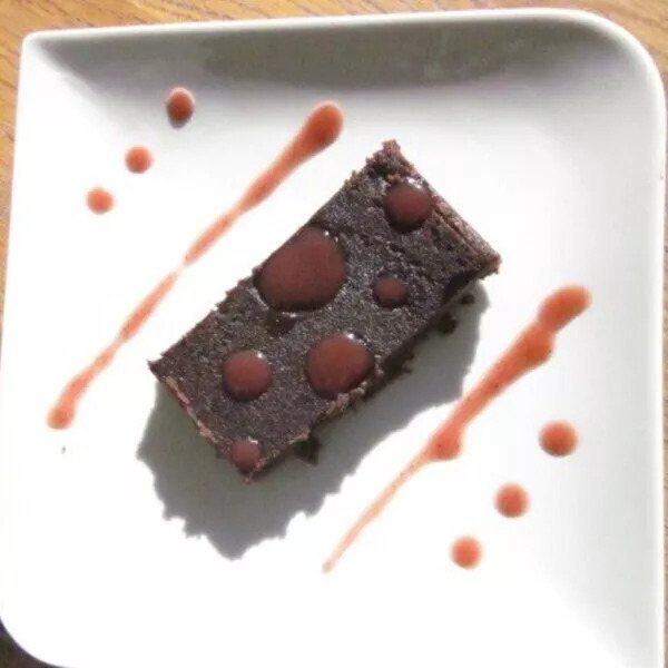 Fondant Chocolat avec son coulis de fraise