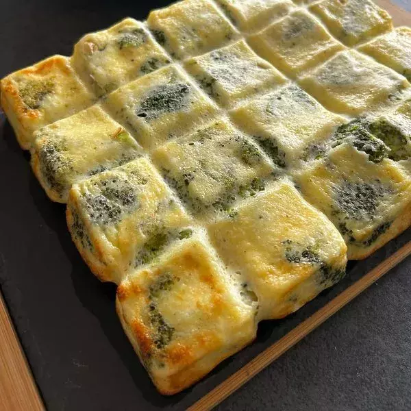 Clafoutis de brocolis et chèvre