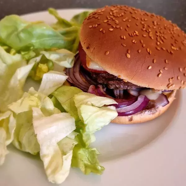 Hamburger goût raclette - Recette light