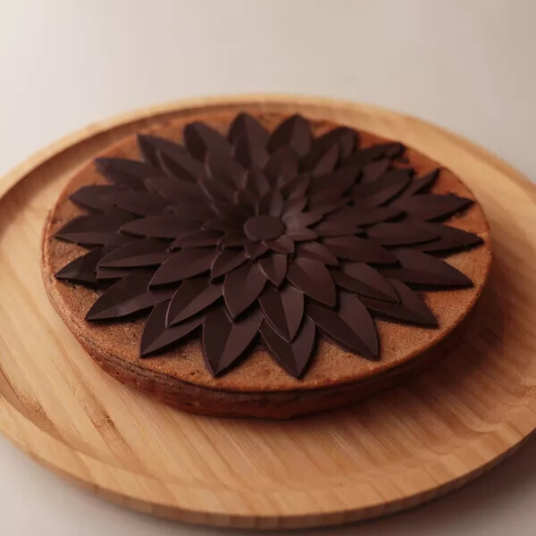 Fondant Chocolat Blanc Mascarpone & sa Fleur Chocolat Noir