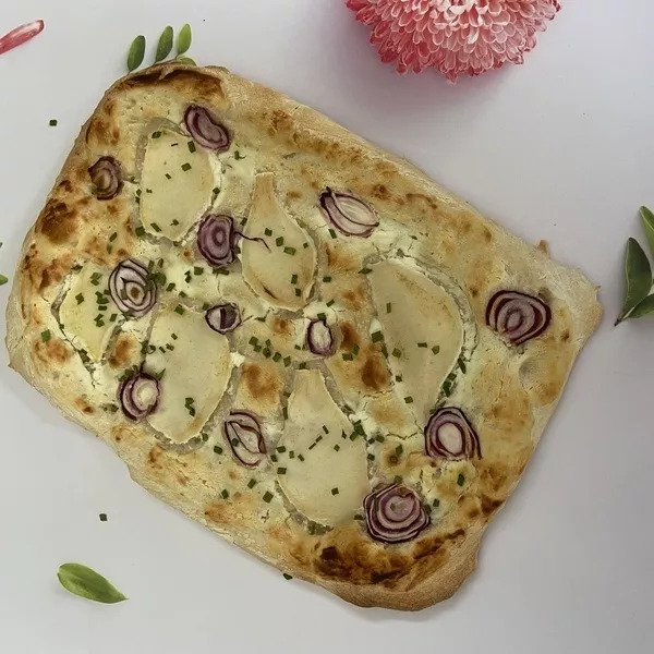 Pizza chèvre poire