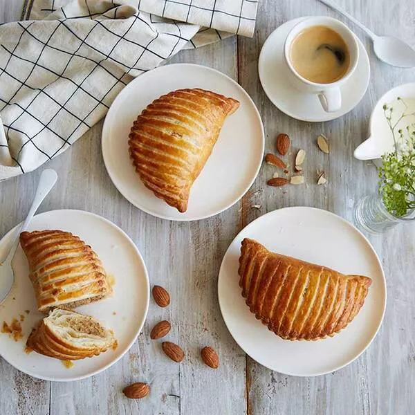 Chaussons à la frangipane