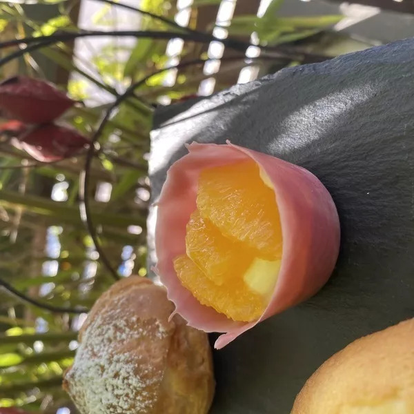 Petites coques à la mousse d'agrumes