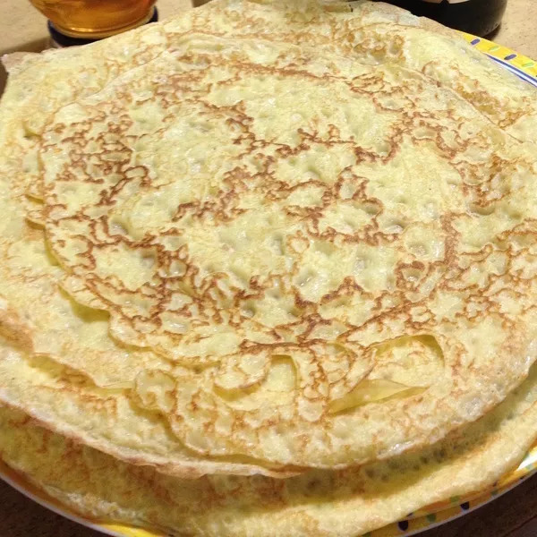 Pâte à crêpes (environ 15 crêpes)