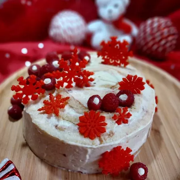 Gateau roulé de Noël citron framboise