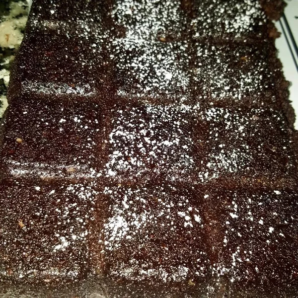 BROWNIE CHOCOLAT BANANE À L’OKARA D’AMANDE #VEGAN