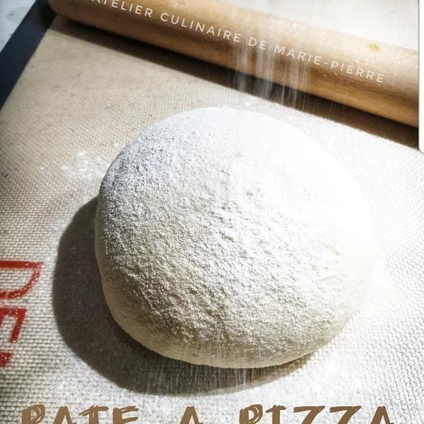 Pâte à pizza