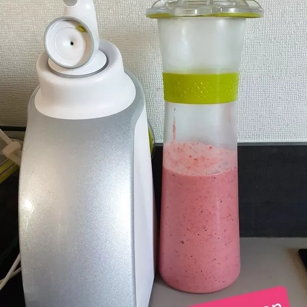 Smoothie fraise/framboise/banane/kiwi