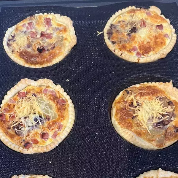 quiche pommes de terre, oignons rouges et jambon