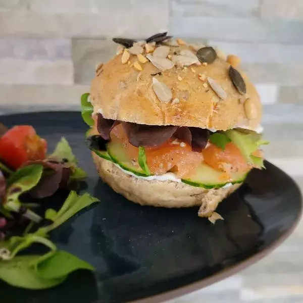 Burgers multicéréales au saumon mariné