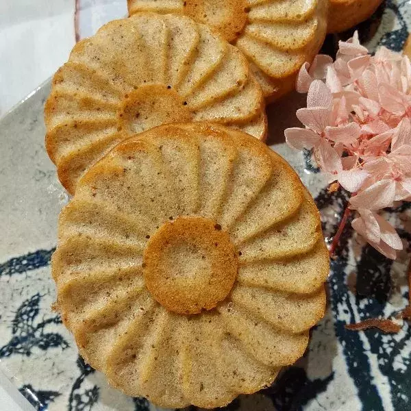 FINANCIER À LA NOISETTE 