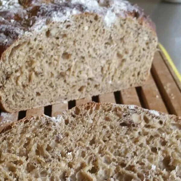 pain de seigle noisettes et miel