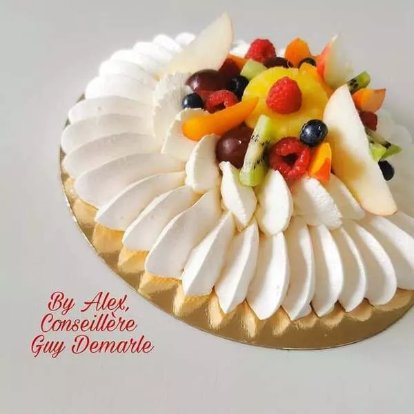 Pavlova aux fruits