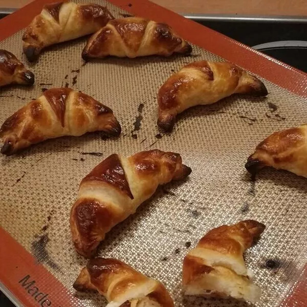 Croissants au saumon fumé et boursin