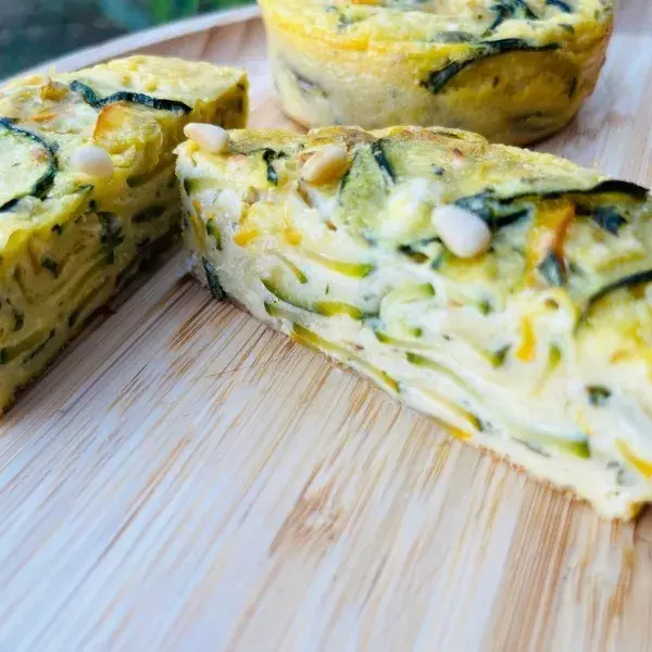 PAINS DE COURGETTES FROMAGE FRAIS BASILIC