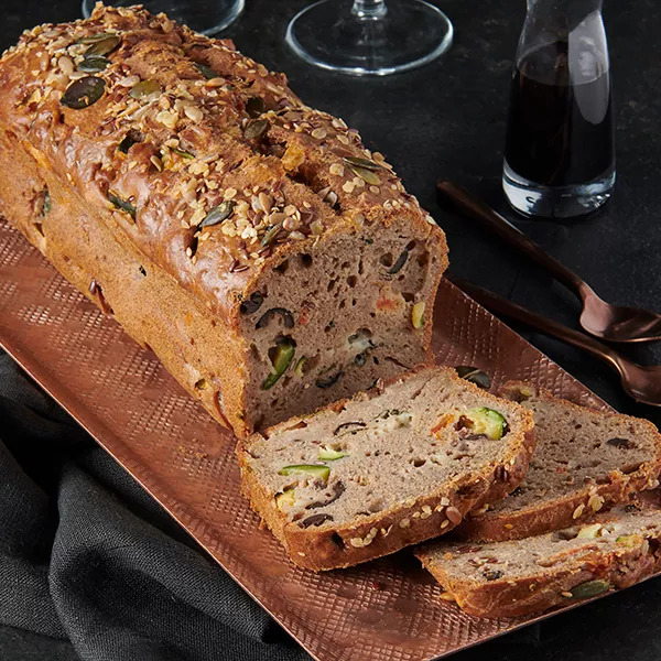 Cake salé aux légumes et farine de lin