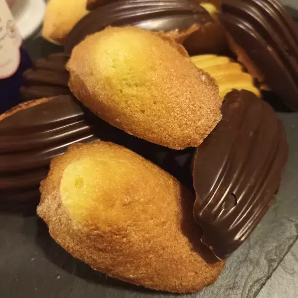 Madeleines à la fleur d'oranger