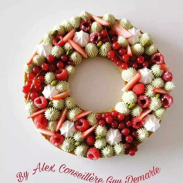 Couronne de fruits et pistaches