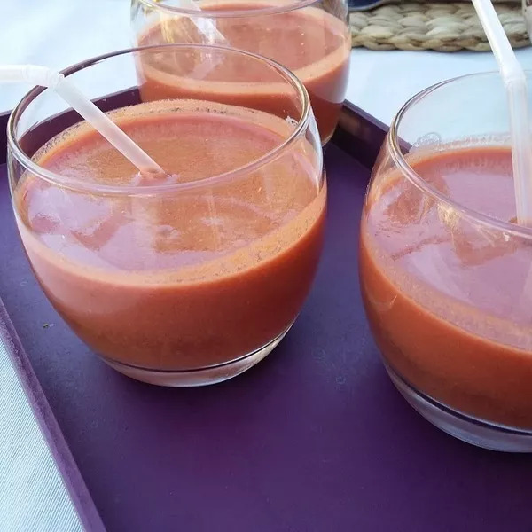 Gaspacho de tomate pastèque