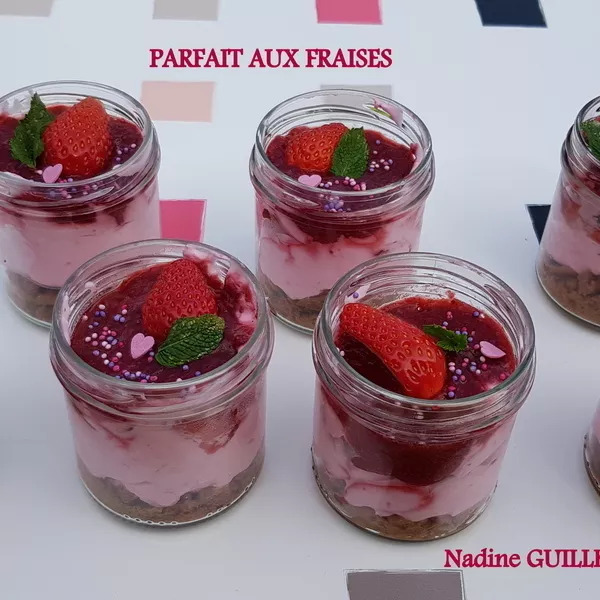 Parfait aux fraises