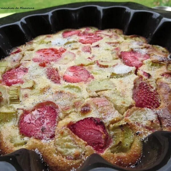 Clafoutis fraise-rhubarbe à IG bas