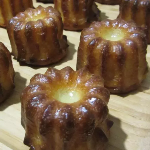 Canelés avec un seul N que l'on M