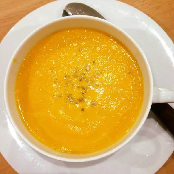 velouté carottes curcuma