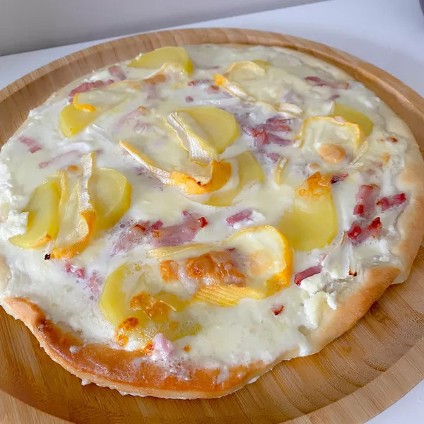 Pizza tartiflette