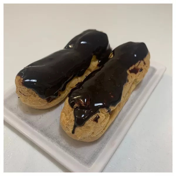 Eclairs chocolat ou café 