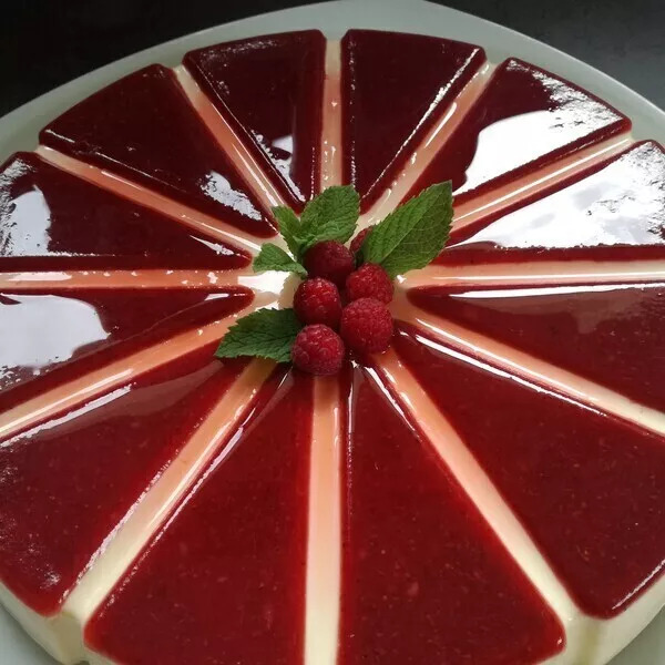 Bavarois fruits rouges chocolat blanc