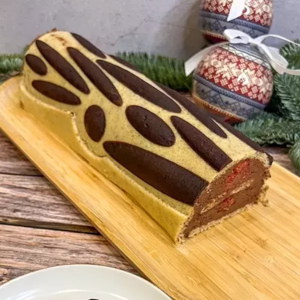 Bûche chocolat framboise