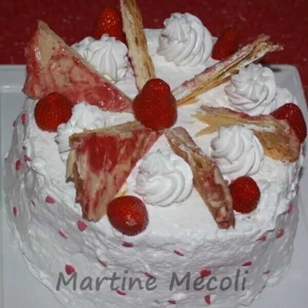 Gâteau glacé aux fraises