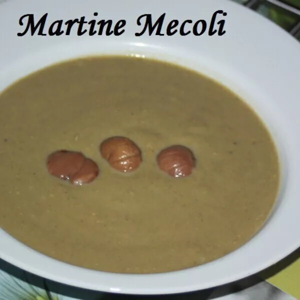 Soupe au chou vert et aux châtaignes sans cook'in