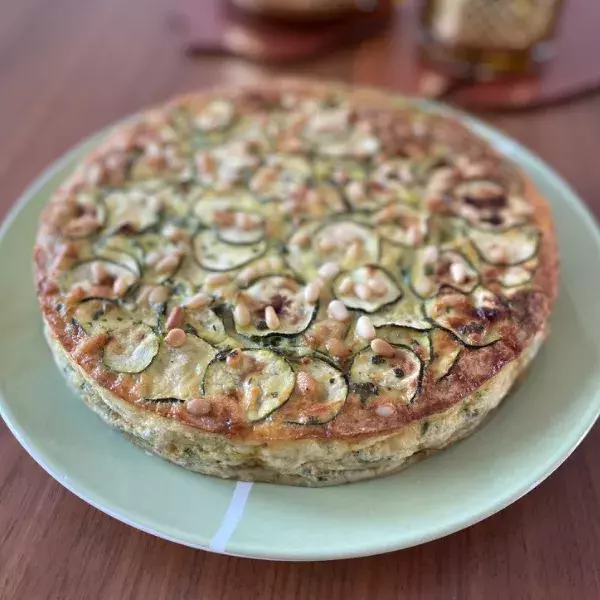 Gateau de courgettes aux pignons