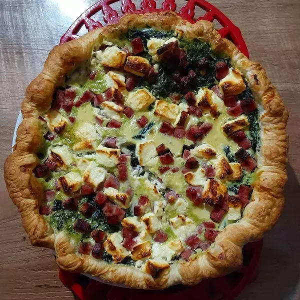 TARTE ÉPINARDS FÊTA ET JAMBON 