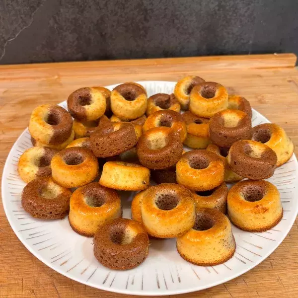 Donuts vanille/chocolat 