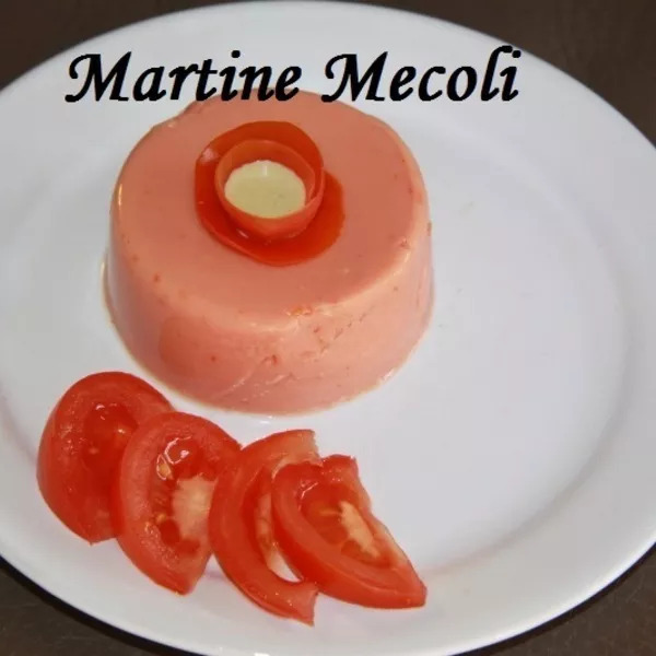 Aspics de tomates et leur sauce au basilic