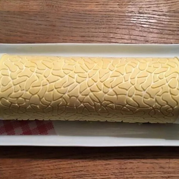 Bûche framboise / chocolat blanc