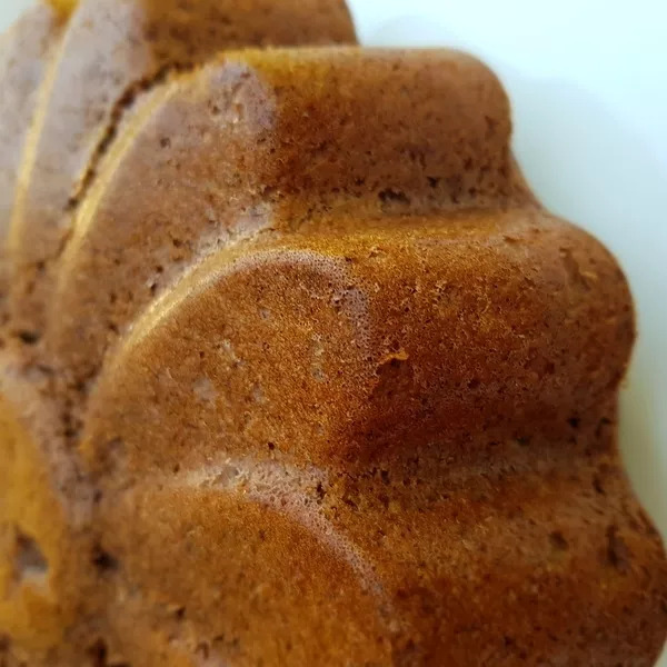 GATEAU AU CHOCOLAT A L'EAU QUI PIQUE!