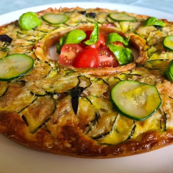 Tarte Couronne Tomate, Courgette et Thon