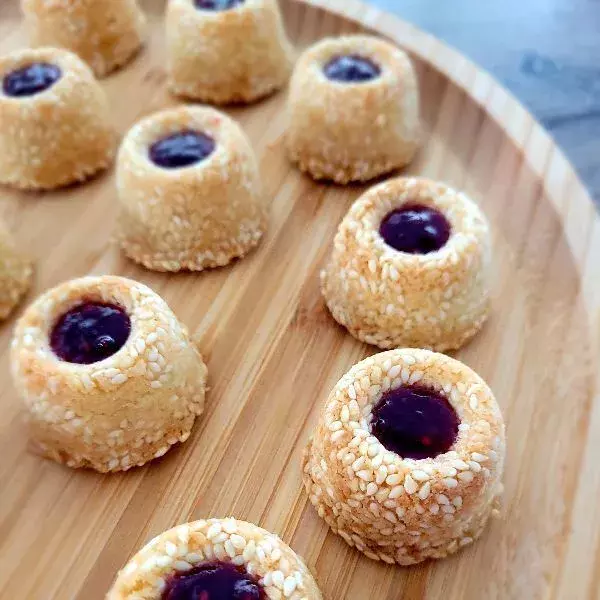 Biscuits au sésame façon volcans