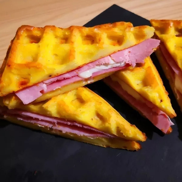 Croques gaufre à la pomme de terre 