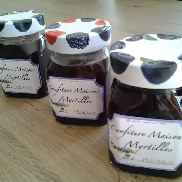 Confiture de myrtilles (pour 6 pots)