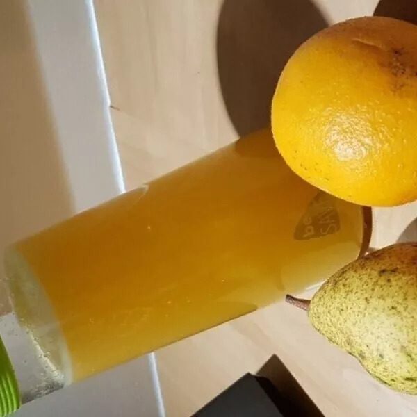 Jus COP (Clémentines, Oranges, Poires)